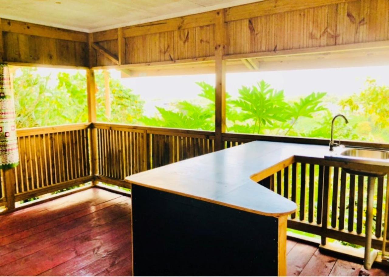 Apaula Heights Lounge Bed & Breakfast อาเพีย ภายนอก รูปภาพ